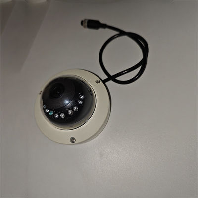 Caméra hémisphérique montée sur une voiture pour la surveillance de la vision nocturne infrarouge haute définition